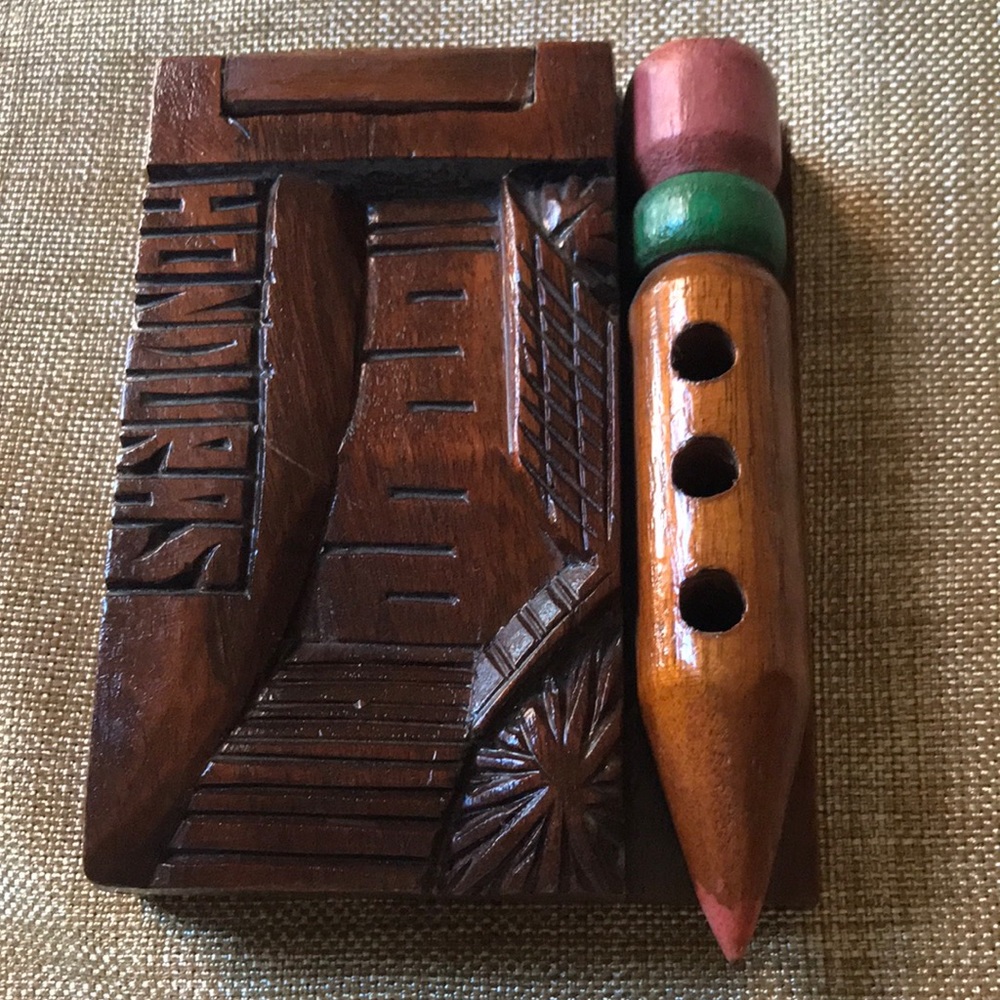 Honduras hand carved memo/note pad